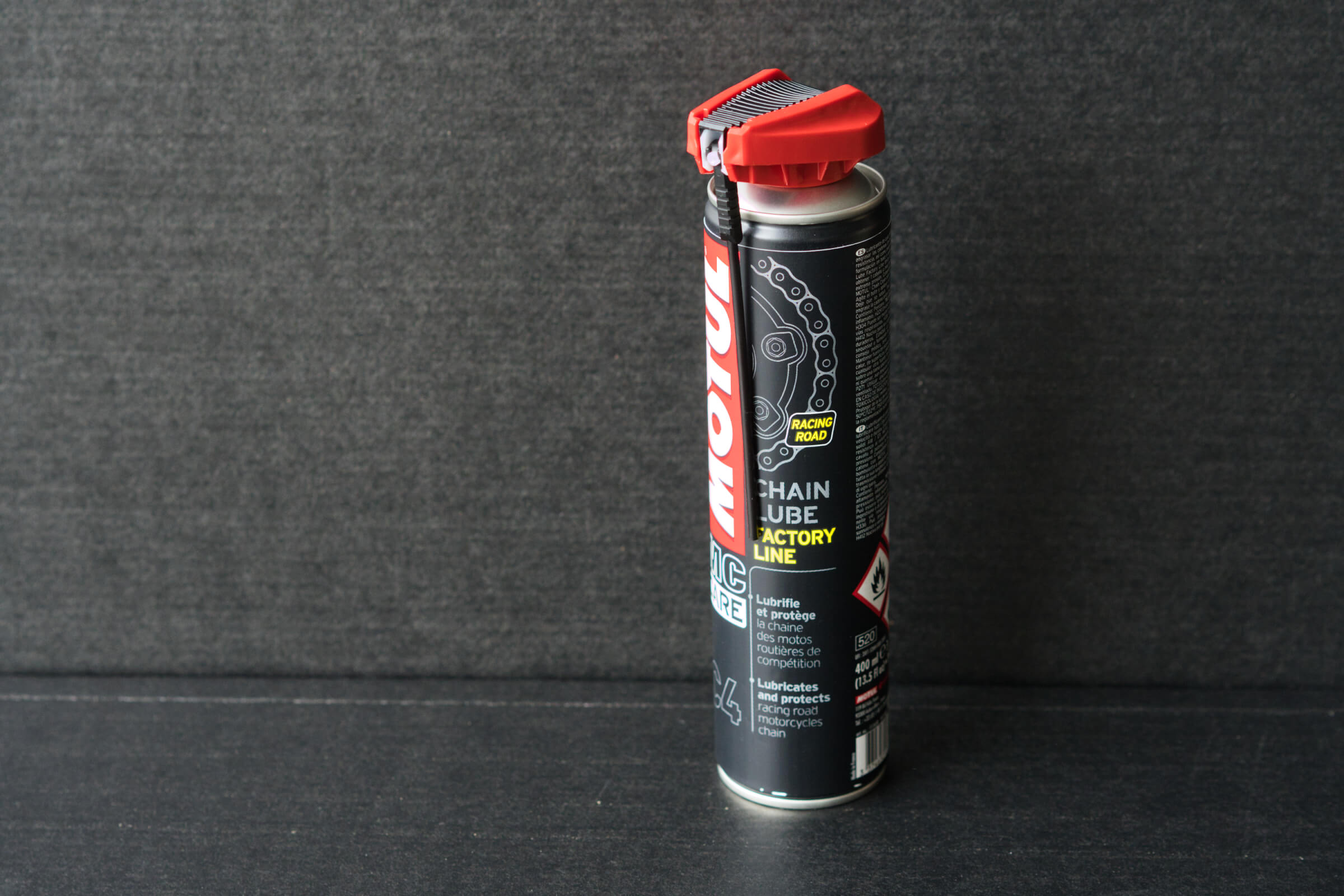 Motul Kettenspray Factory Line C4 Test Motul Kettenspray Factory Line C4 - Washbro.de