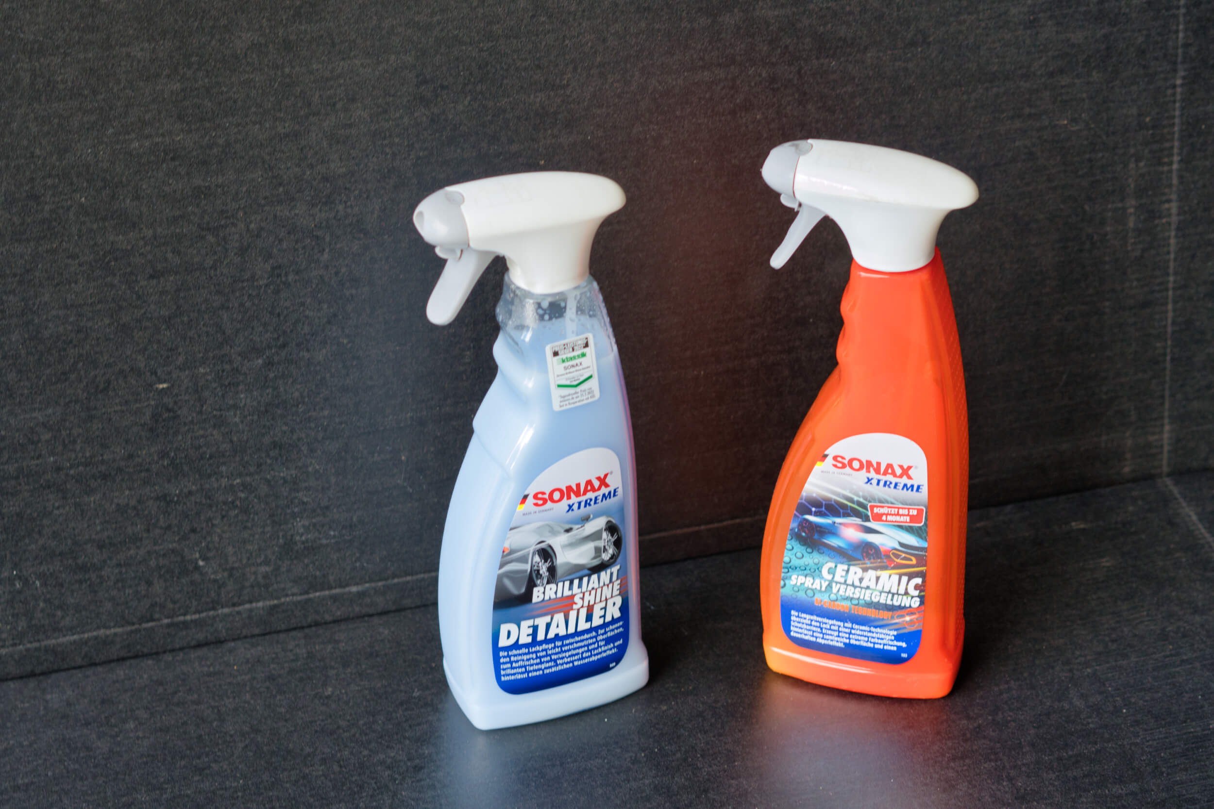 Sonax Xtreme Ceramic Versiegelung vs. Sonax Brilliant Shine Detailer Sonax Xtreme Ceramic Versiegelung Vergleich Sonax Brilliant Shine Detailer